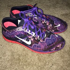 SOLD ON MERCARI Women’s Nike sneakers